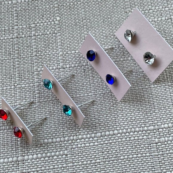 Women Stud Earrings Fashion Jewelry Blue Red Green Clear Tone Lot of 4 - Picture 3 of 11